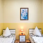 Villa Spacious Near Center