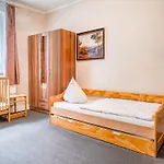 Villa Spacious Near Center *