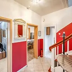 Spacious Near Center