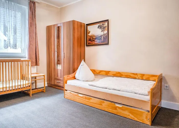 Villa Spacious Near Center *