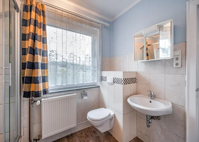 Villa Spacious Near Center Medebach